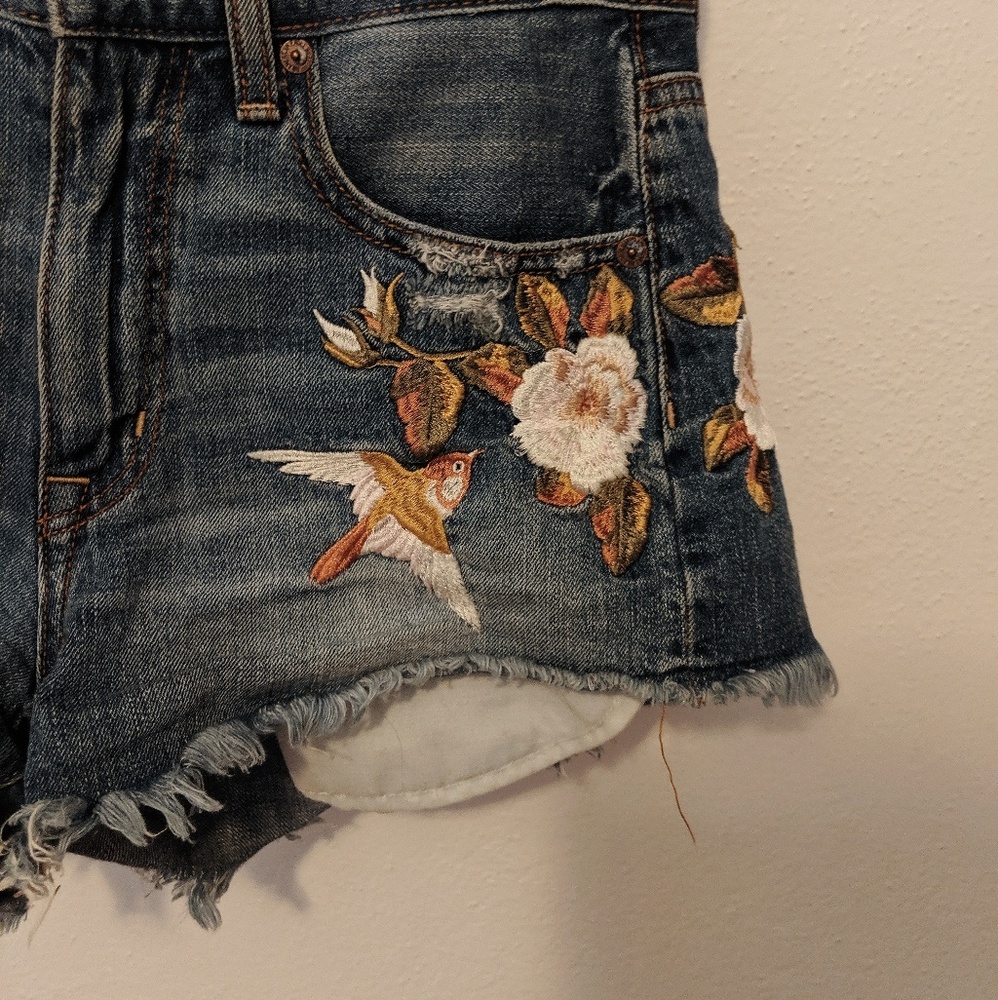 american eagle denim shorts